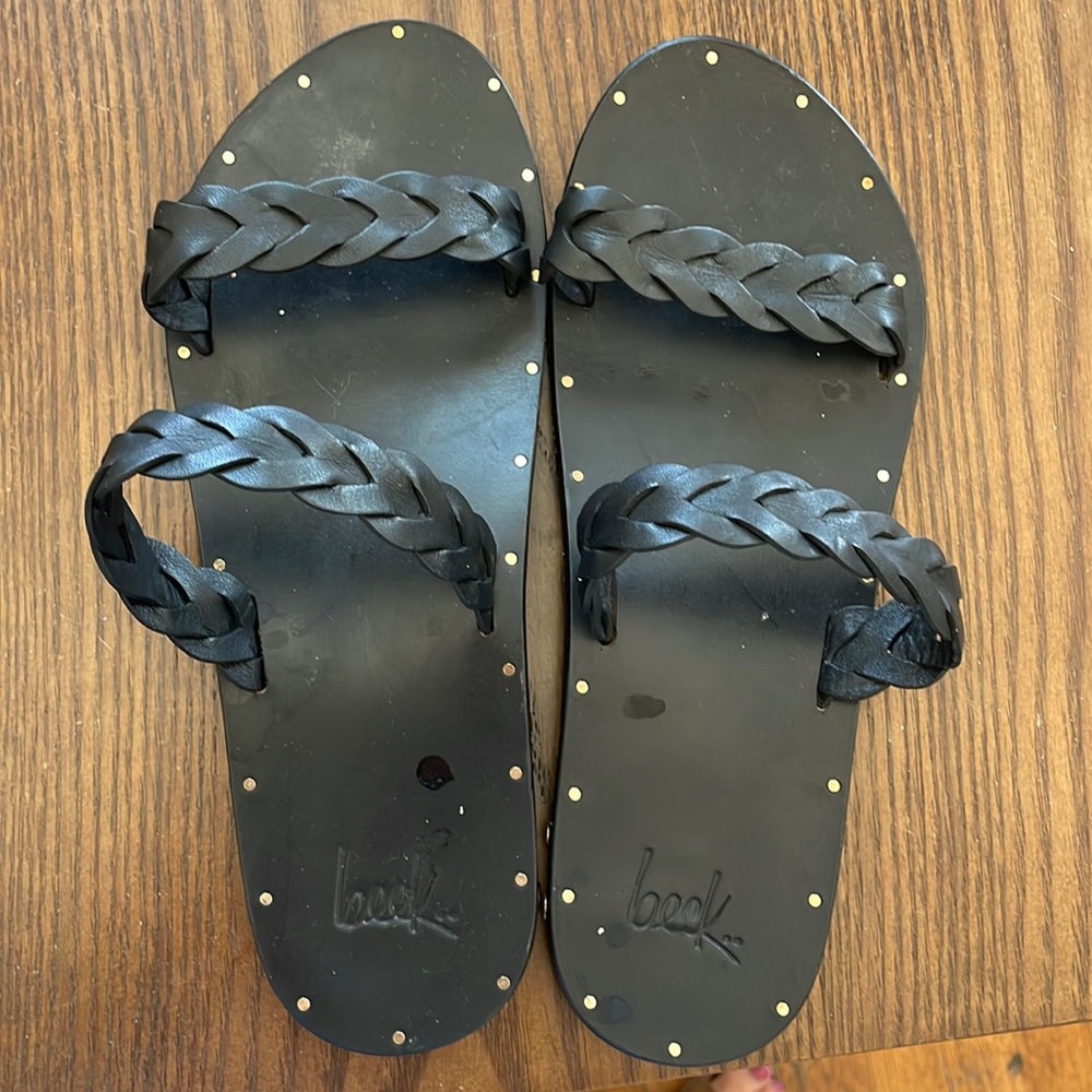Beek black sandals size 7